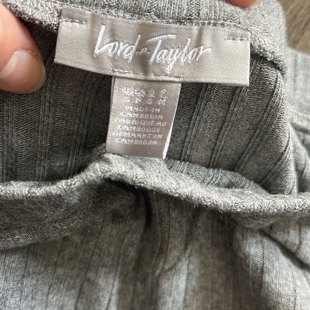 Lord & Taylor NEW Grey Soft Pyjama Set - Picture 5 of 5